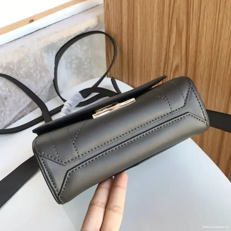 Fashionrepsfam ru Givenchy Bags 1910GIV0004 0726